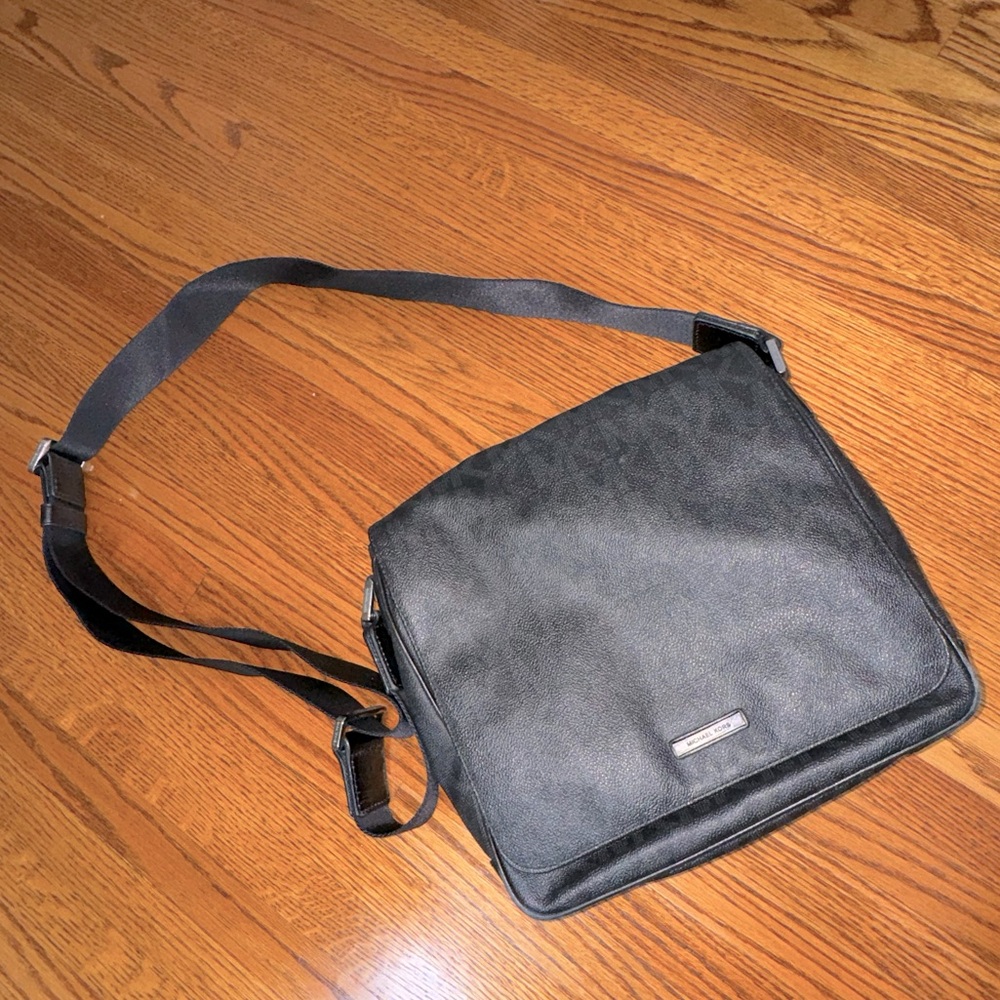 Michael Kors Men’s Crossbody Monogram Messenger Bag